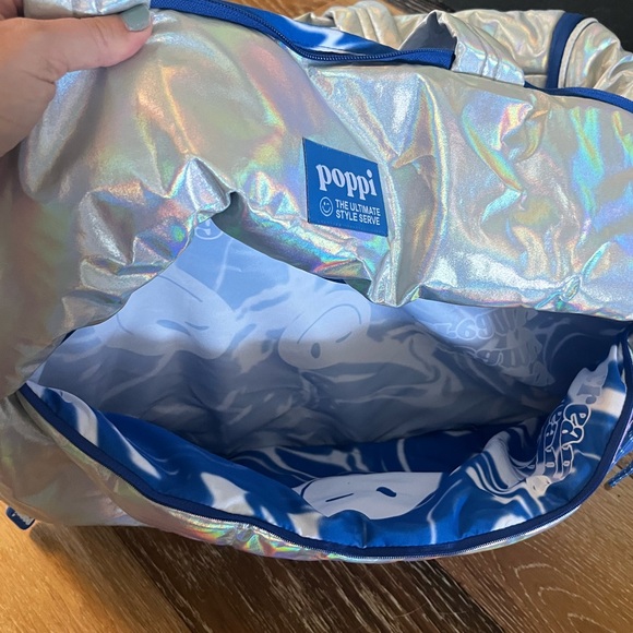 Iridescent poppi duffle bag - Picture 12 of 12